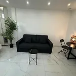 Studio Aux Portes De Paris